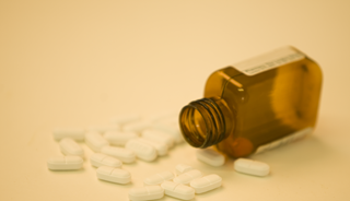 Past or present nicotine use and substance abuse were determined as top risk factors for long-term opioid use. Past or present nicotine use and substance abuse were determined as top risk factors for long-term opioid use.