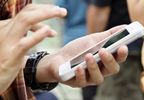 Smartphone Separation Can Cause Anxiety, Weaken Cognitive Function Smartphone Separation Can Cause Anxiety, Weaken Cognitive Function