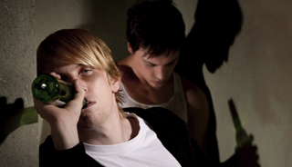 As much as 50% of high school students drink alcohol, and as much as 60% of them report binge drinking. As much as 50% of high school students drink alcohol, and as much as 60% of them report binge drinking.