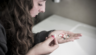 Legitimate Use of Opioids By Teens Can Lead to Abuse Legitimate Use of Opioids By Teens Can Lead to Abuse
