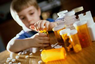 In children aged 10 to 14, poisonings from suicide or self-inflicted injury rose 37% and accidental poisoning increased 82%. In children aged 10 to 14, poisonings from suicide or self-inflicted injury rose 37% and accidental poisoning increased 82%.