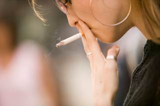 Serum concentration levels of several antidepressants were lower in cigarette smokers vs nonsmokers. Serum concentration levels of several antidepressants were lower in cigarette smokers vs nonsmokers.