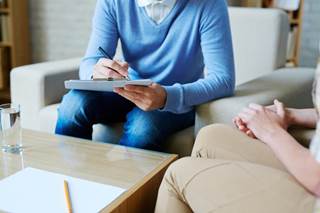 A short-term course of psychotherapy led to significant symptom reductions in patients with treatment-resistant depression compared with standard treatment. A short-term course of psychotherapy led to significant symptom reductions in patients with treatment-resistant depression compared with standard treatment.