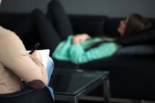Although a number of studies have examined recollection and familiarity memory in schizophrenia, most of studies have focused on nonsocial episodic memory. Although a number of studies have examined recollection and familiarity memory in schizophrenia, most of studies have focused on nonsocial episodic memory.