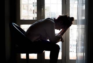 Individuals with bipolar disorders had early onset of major depressive episodes compared with patients with treatment-resistant unipolar depression. Individuals with bipolar disorders had early onset of major depressive episodes compared with patients with treatment-resistant unipolar depression.