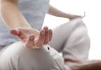Effects of Mindfulness Meditation on Mood in Middle-Age, Older Adults Effects of Mindfulness Meditation on Mood in Middle-Age, Older Adults